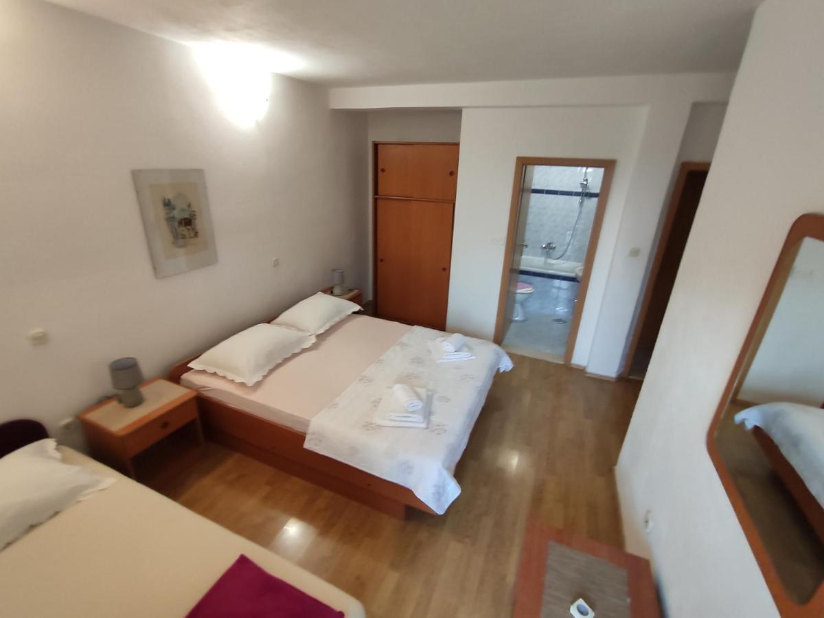 מאקרסקה Apartments Jadranka מראה חיצוני תמונה