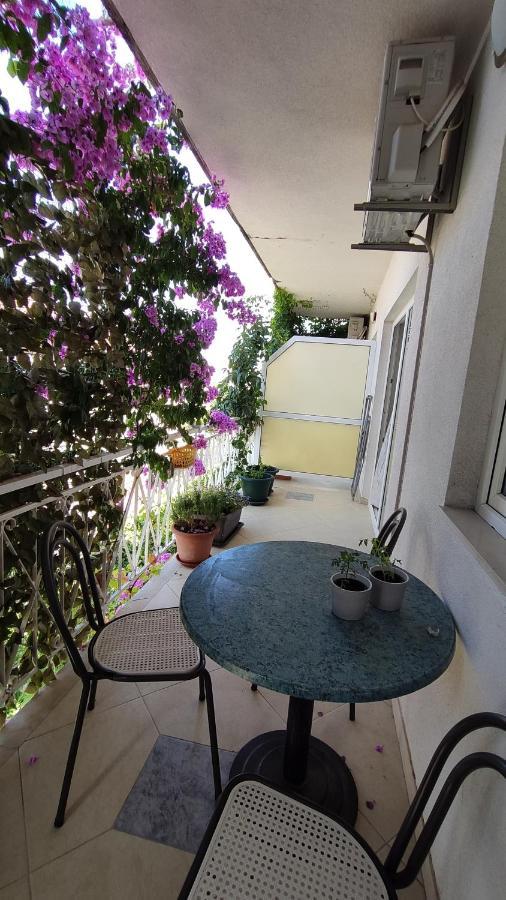 מאקרסקה Apartments Jadranka מראה חיצוני תמונה