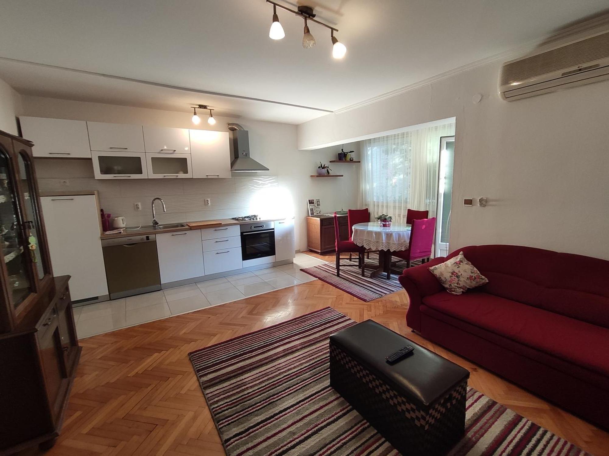 מאקרסקה Apartments Jadranka מראה חיצוני תמונה