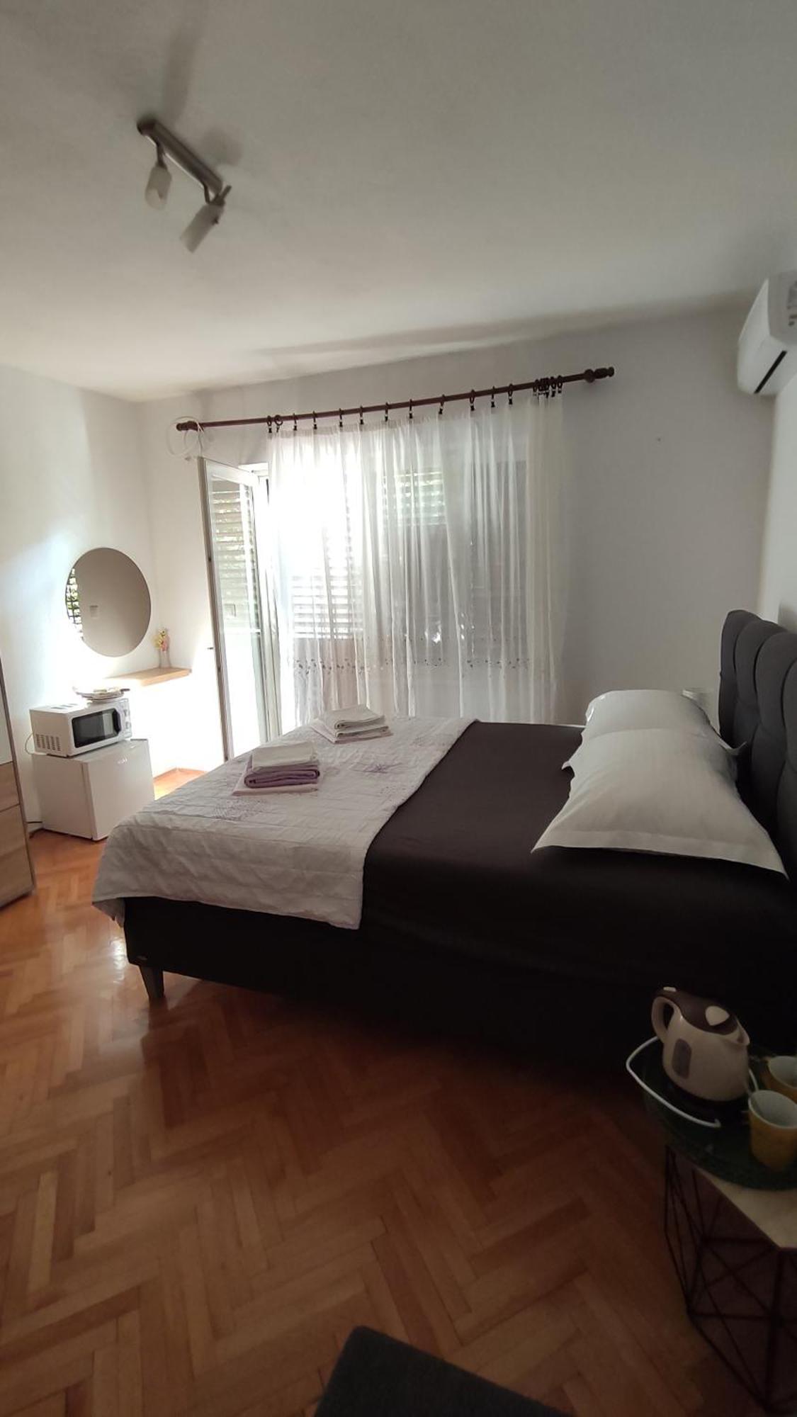 מאקרסקה Apartments Jadranka מראה חיצוני תמונה