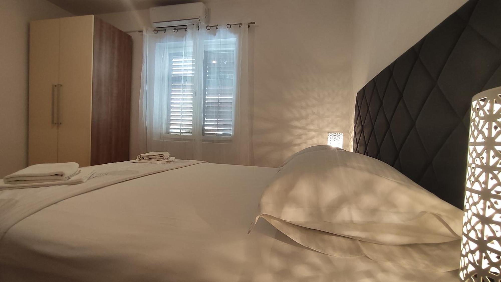 מאקרסקה Apartments Jadranka מראה חיצוני תמונה