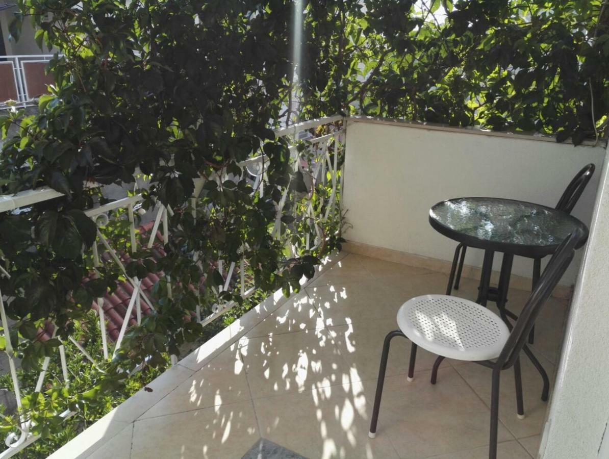 מאקרסקה Apartments Jadranka מראה חיצוני תמונה